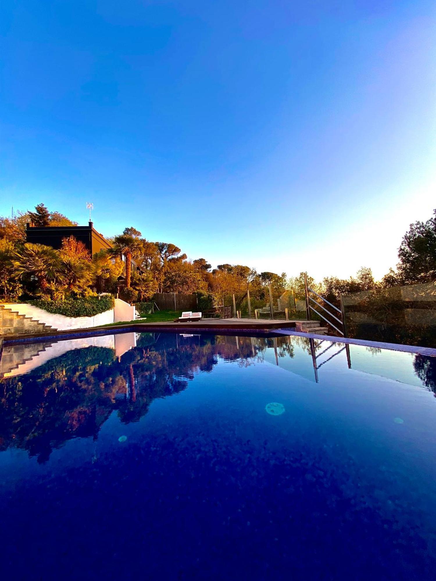 Aya House Hotel Barcelona Bagian luar foto