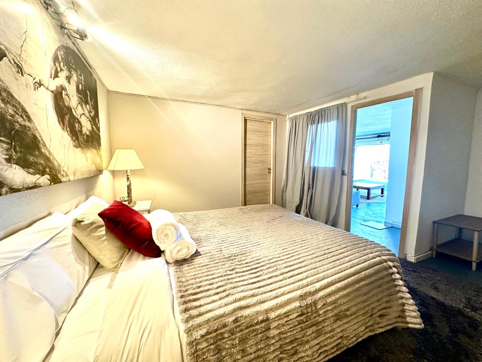 Aya House Hotel Barcelona Bagian luar foto