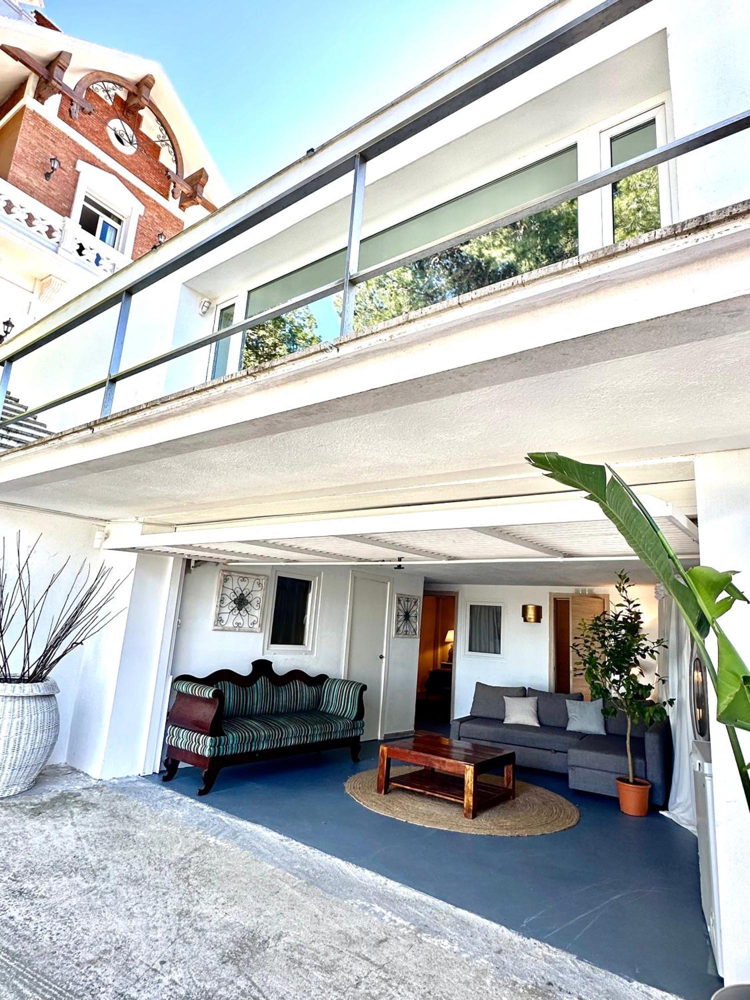 Aya House Hotel Barcelona Bagian luar foto